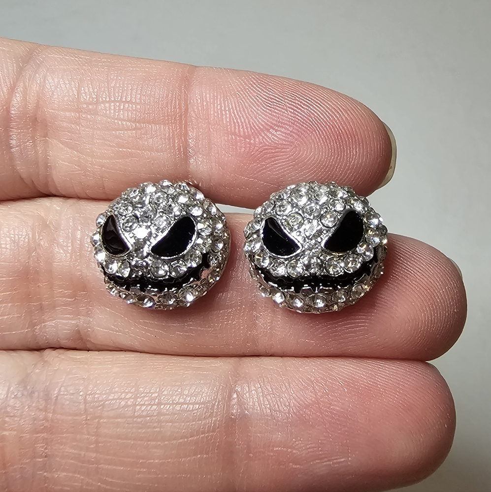 Nightmare Before Christmas Jack Skellington Stud Earrings NIP - Picture 2 of 2
